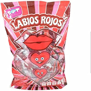 Labios rojos 3 corazones